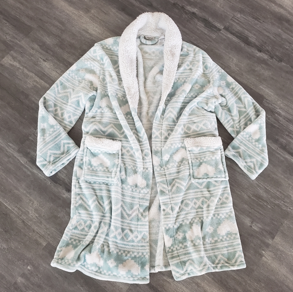 Green White Detailed Mayfair Bath Robe